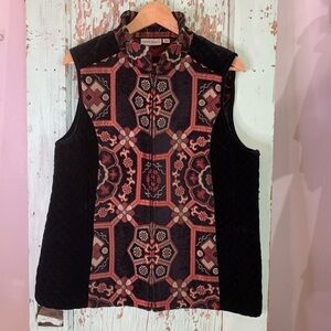 Susan Graver size 10 black and red velvet zip up vest w oriental vibes pockets